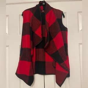 NWOT- Women’s SHEIN Red and Black Buffalo Plaid Vest. SIZE M.